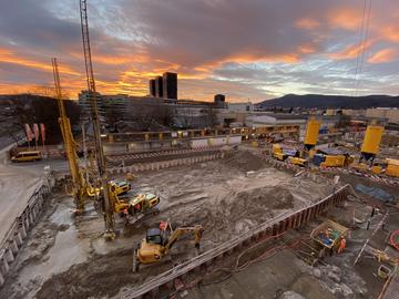 Keller-MTS - Herstellung einer Soilcrete®-Dichtsohle zur Baugrubenabdichtung